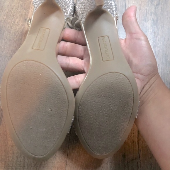 Woman Heels - Picture 5 of 11